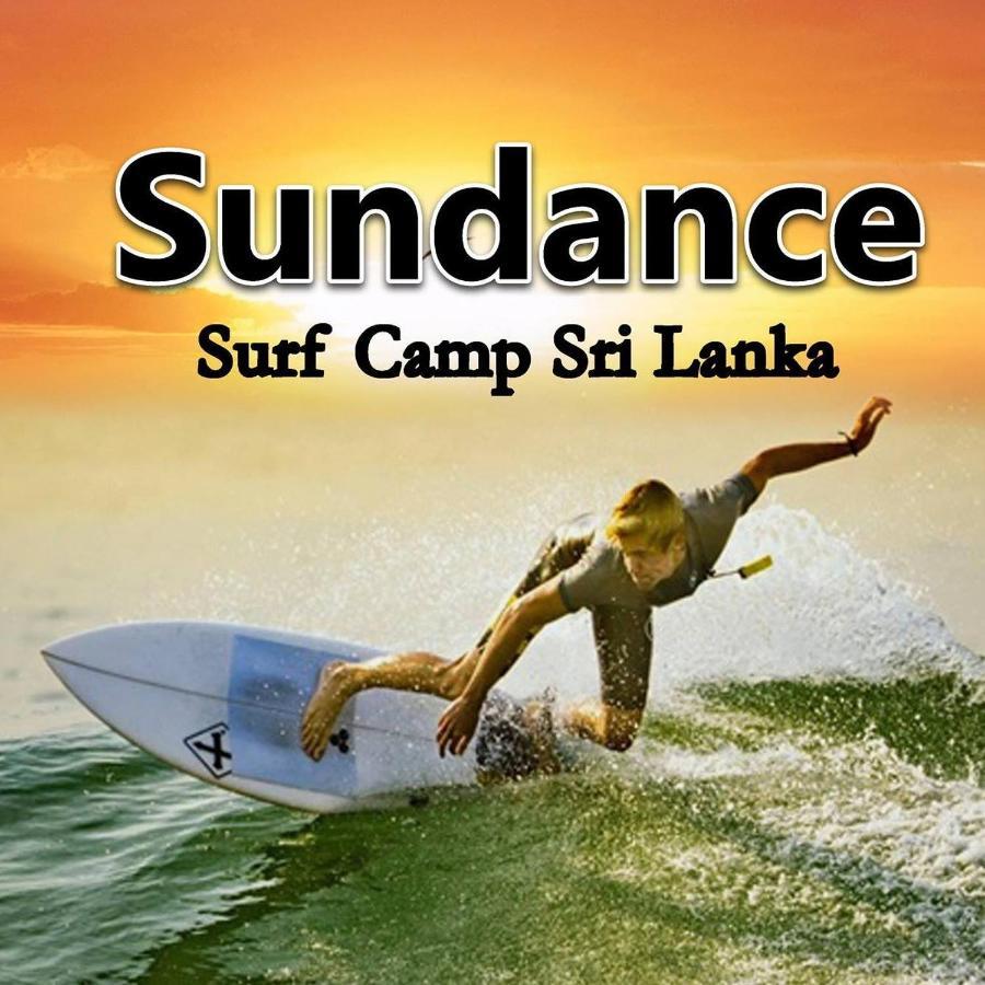 Hotel Sundance Surf Coconut Point Weligama Esterno foto